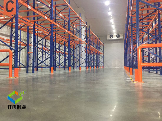 大型物流倉儲(chǔ)冷庫的安裝設(shè)計(jì)要考慮的幾個(gè)方面 大型物流倉儲(chǔ)冷庫的安裝設(shè)計(jì)要考慮的幾個(gè)方面
